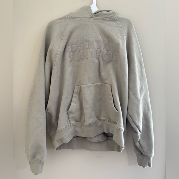 Essentials hoodie - Picture 2 of 5